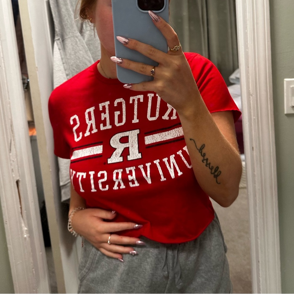 RUTGERS UNIVERSITY | Gameday Tee Raw Edge